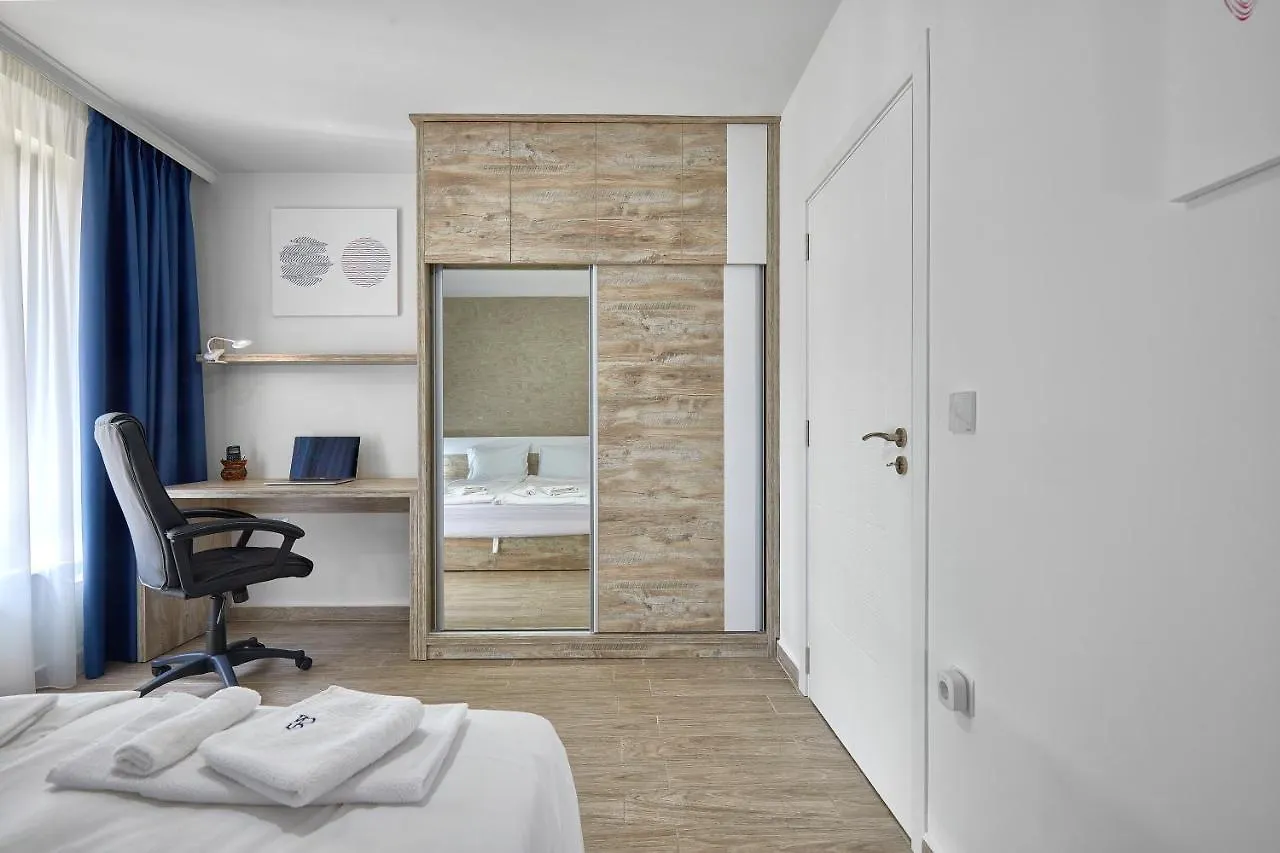 Miami Vibe By Estateautomata Apartment Burgas